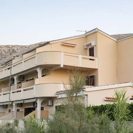 Bed & Breakfast Mb Pag Town