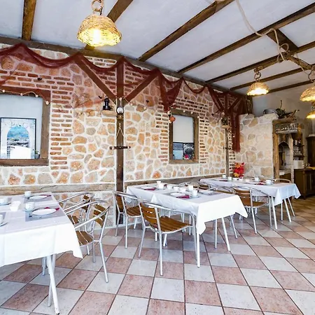 Mb Bed&Breakfast Pag Town