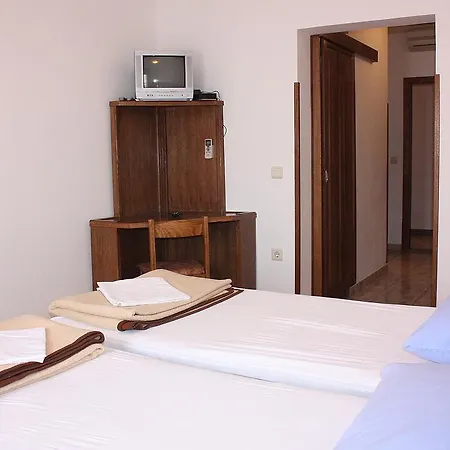 住宿加早餐酒店 Mb