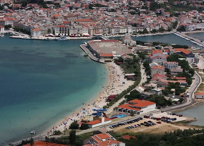 Mb Bed&Breakfast krevet i doručak Pag Town