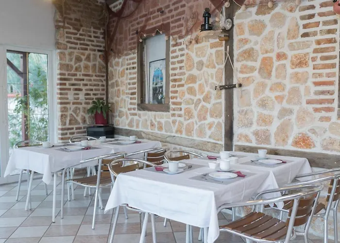 Mb Bed & Breakfast 3*