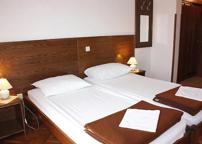 Mb Bed & Breakfast Pag Town