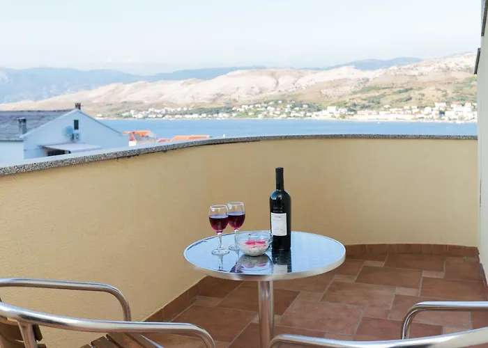 Mb Bed & Breakfast 3*